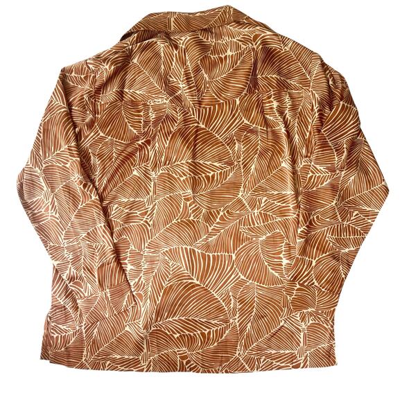 New W/ Tags Blush & Day Medium Silky Long-Sleeve Botanical Print Blouse - Picture 2 of 13